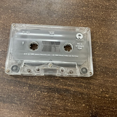 U2 War Clamshell Audio Cassette INDIA RARE BONO Tape - Picture 2 of 5