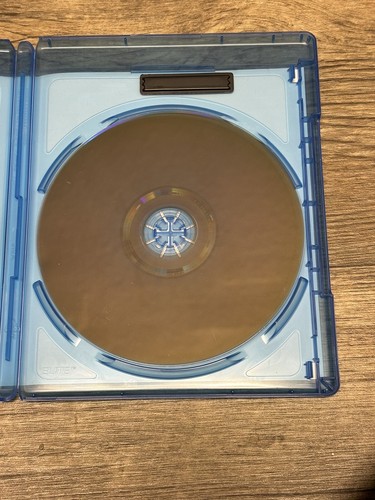 The Bourne Legacy Blu-Ray 2 Disc Set with Digital Copy + Ultraviolet Movie - Foto 7 di 7