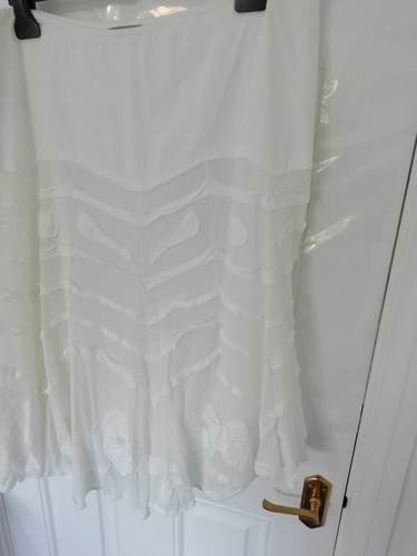 Per Una M&S Size 18 L White Lagenlook Layered Style Skirt Lagenlook Boho Country - Picture 3 of 10