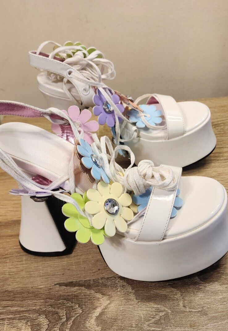 SUGAR THRILLZ Shoes Size 6M, Daisy Pixie Queen Lace-Up Heels