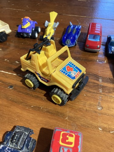 Estate Find Big Lot of Diecast Cars Matchbox Hot Wheels Tonka Road Champs More - Picture 11 of 17