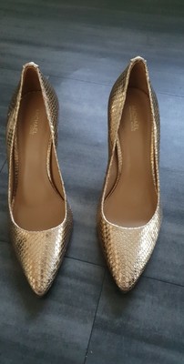 michael kors gold shoes heels