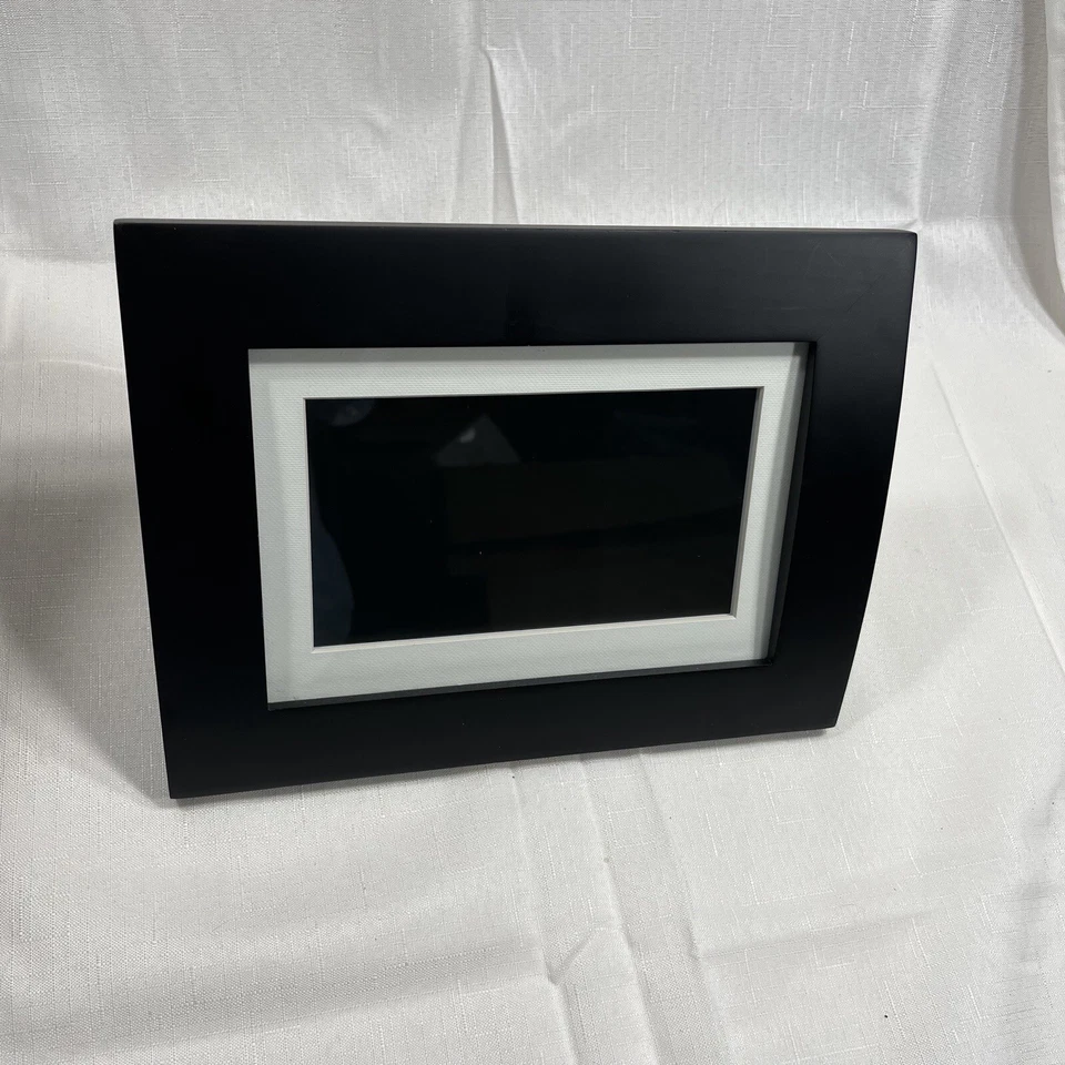 GIGAWARE 7" Digital Photo Frame High Resolution Adapter and Stand Tested Works - Image 4 of 4