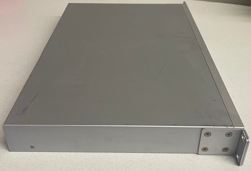 Ubiquiti Networks 10G SFP+ Enterprise Security Gateway and Network Appliance - Photo 2/6