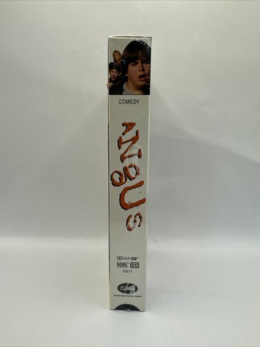 Angus VHS Tape 1996  Kathy Bates Charlie Talbert Movie Film Rare With Watermarks - Picture 4 of 8