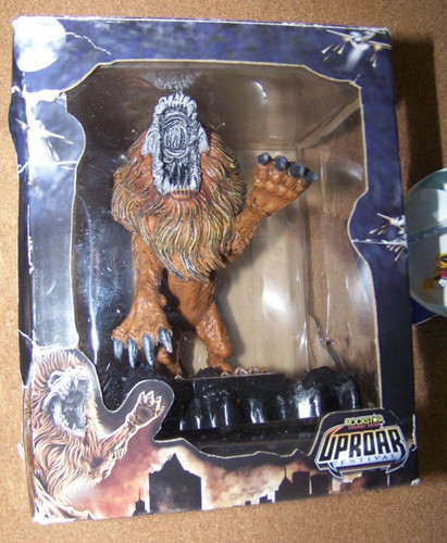 Rockstar Uproar Festival 2012 Lion figure statue 4.25" Energy Drink c42887