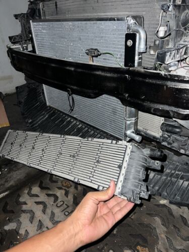 Heat exchanger intercooler for Audi A6 S6 RS6 C7, A7 S7 RS7 C7 3.0 supercharged - Picture 9 of 11