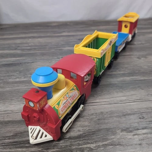 Vintage 1970’s Fisher-Price Little People Play Family Circus Train Set