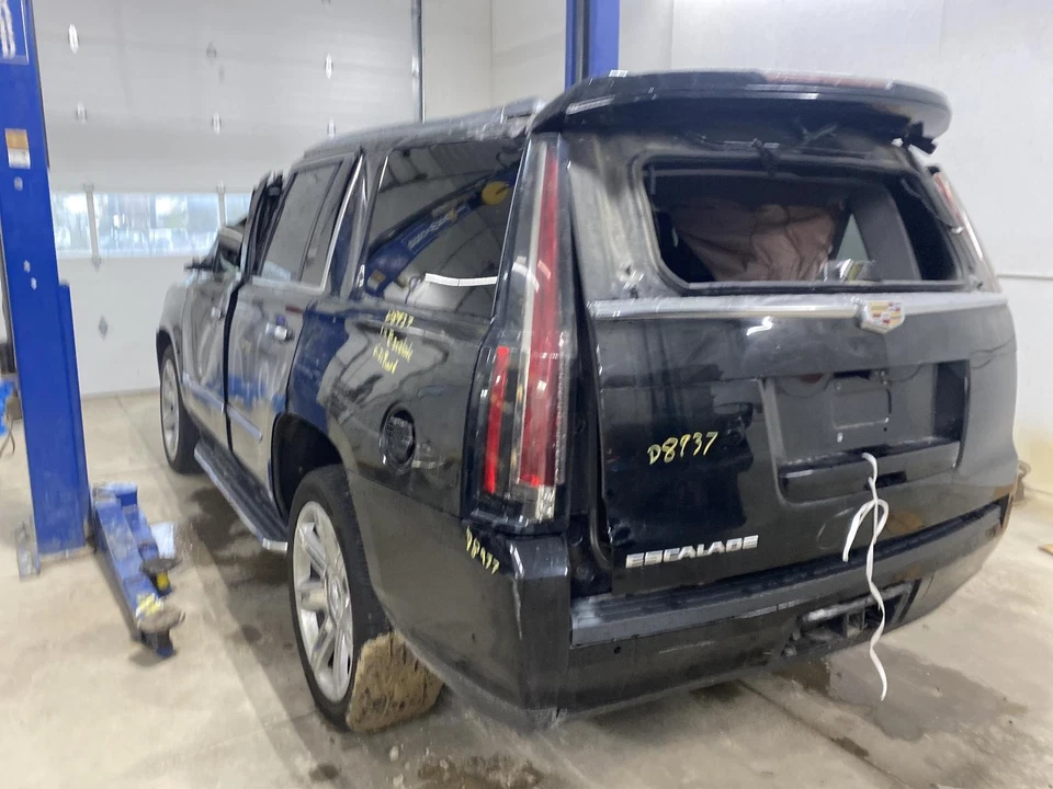 Conjunto hidráulico ABS usado serve: conjunto Cadillac Escalade 2019 quadro LH abaixo - Imagem 3 de 4