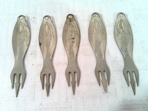 RARE 5 Vtg Corn Holders from The Greater Hotel Gibson, Cincinnati, Ohio, Wear