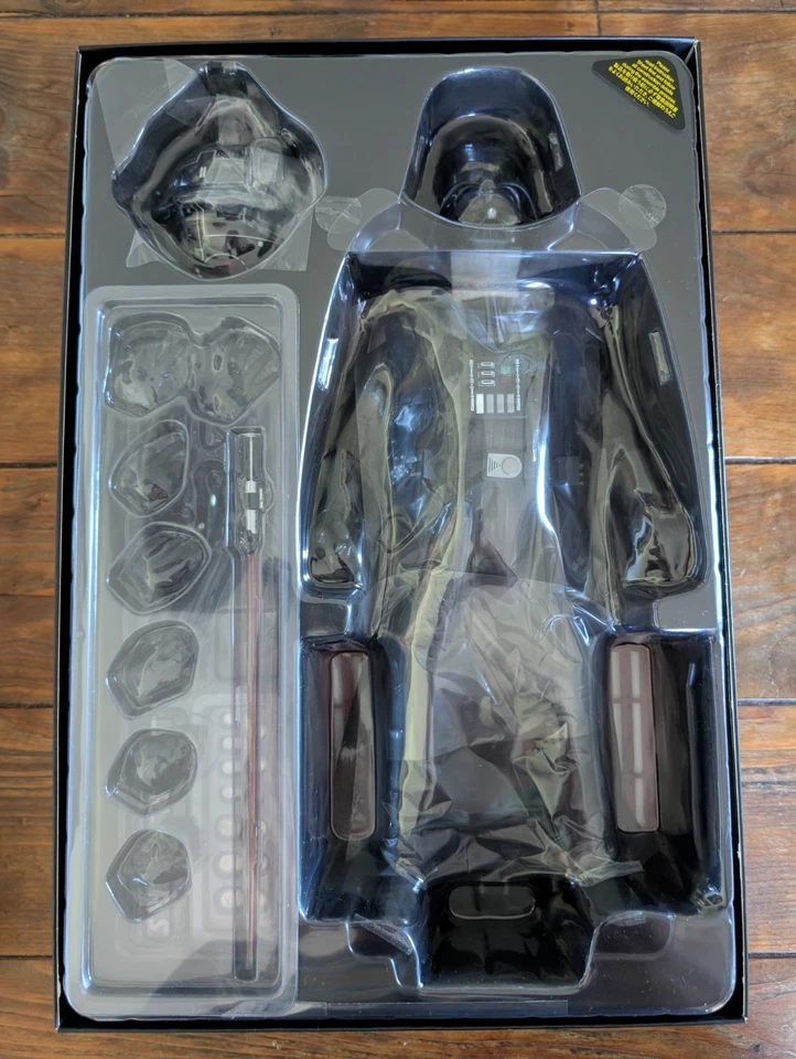 Hot Toys - MMS279 - Darth Vader - Star Wars: Episode IV A New Hope / Sideshow - Bild 4 von 4