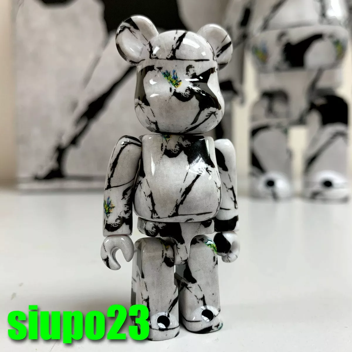 BE@RBRICK BANKSY FLOWER BOMBER 100%&400%-