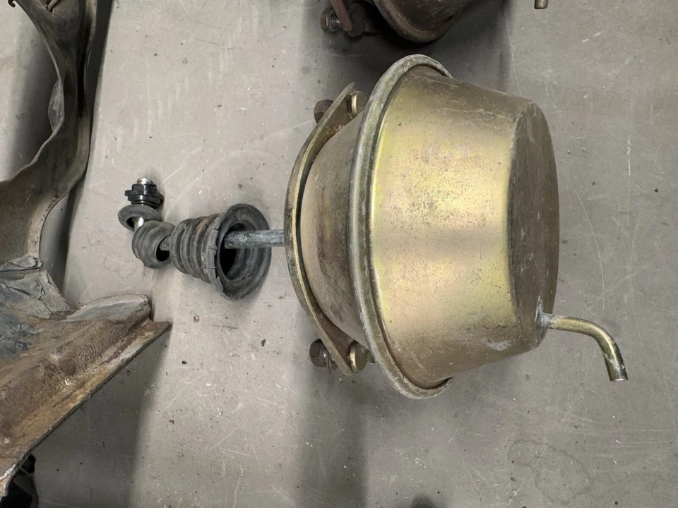 1968 1969 Pontiac GTO Hideaway Headlight Mount Mounting Brackets Headlamp Servo - Image 4 of 4