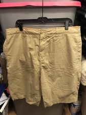 Old Navy Beige Cargo Shorts Size 36