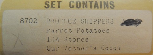TRAIN MINIATURE PRODUCE SHIPPERS 40' WOOD REEFER SET MIB (3) CARS ITEM # 8702 - Picture 2 of 3