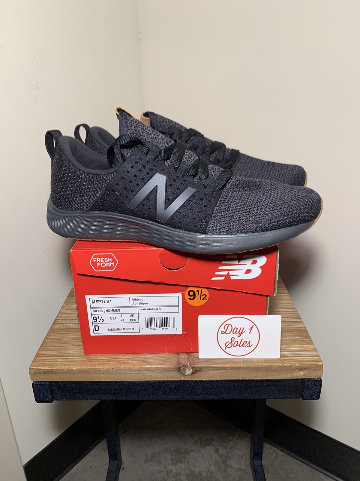 Fresh Foam Sport V1 Running Shoes Color 