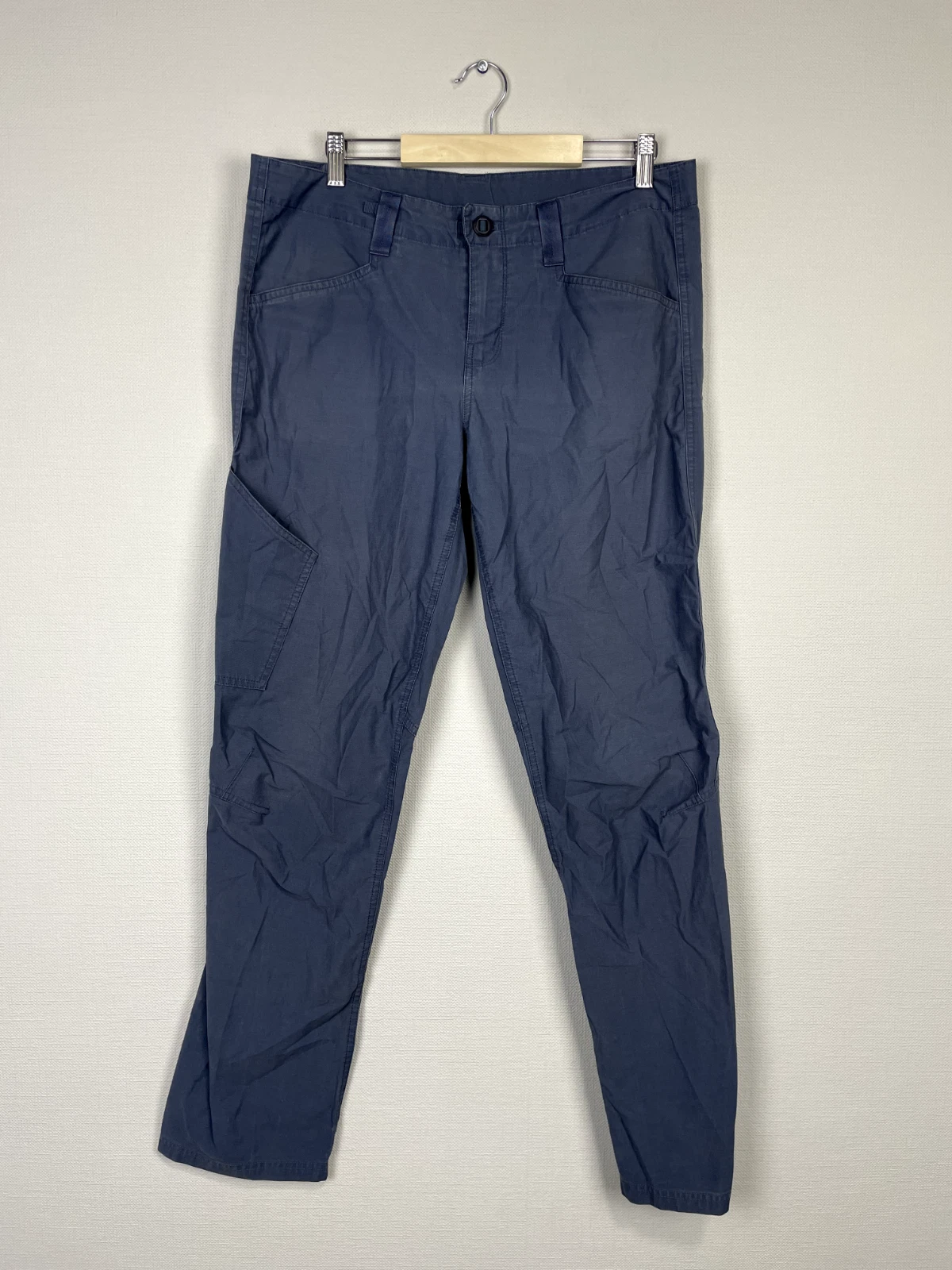 Patagonia Blue Lightweight Straight Men's Cargo Outdoor Hiking Pants Size 12
Opens in a new window o