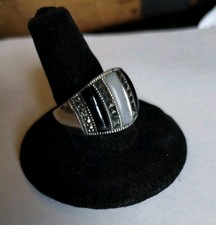 Vtg Sterling Silver Black Onyx Mother Of Pearl Marcasite Inlay Dome Ring Size 8