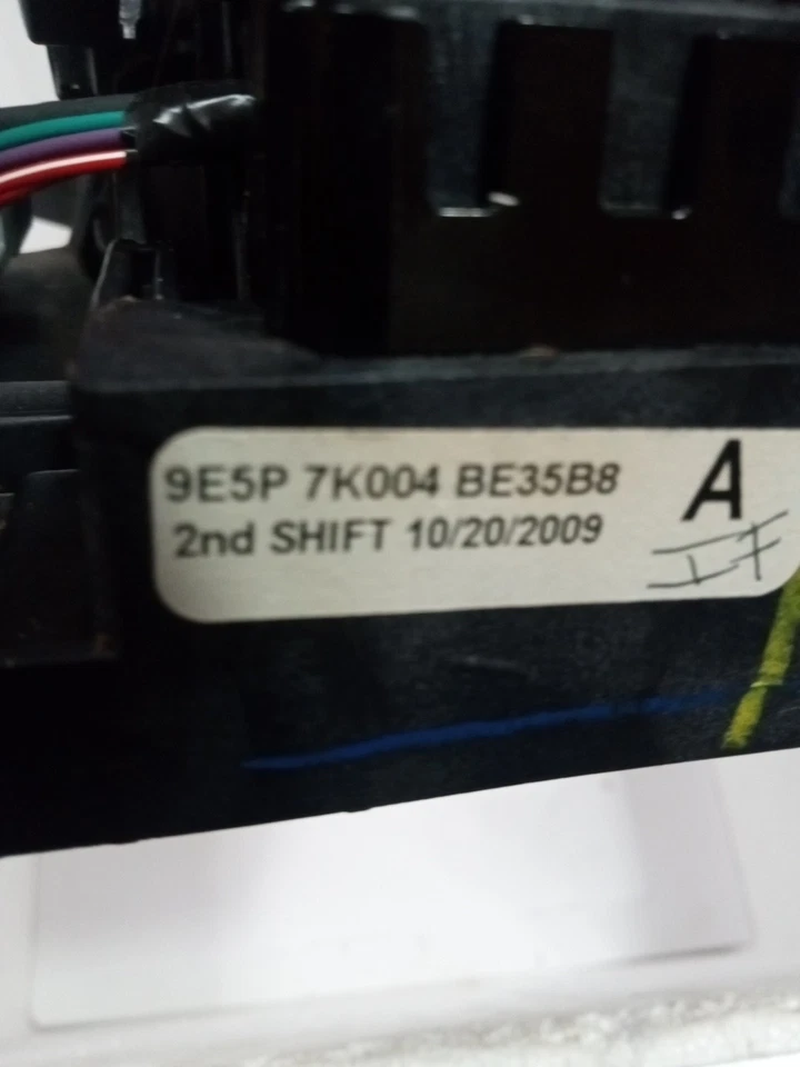 Переключатель передач напольный автоматический 2010 Ford Fusion 3.5 в сборе 9e5p7k400be35b8 - Изображение 3 из 4