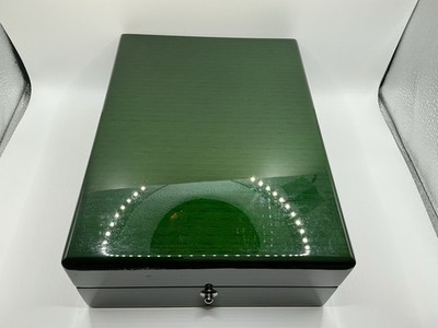 La Mer Green Box Vials Are Empty Box With Empty Vials 