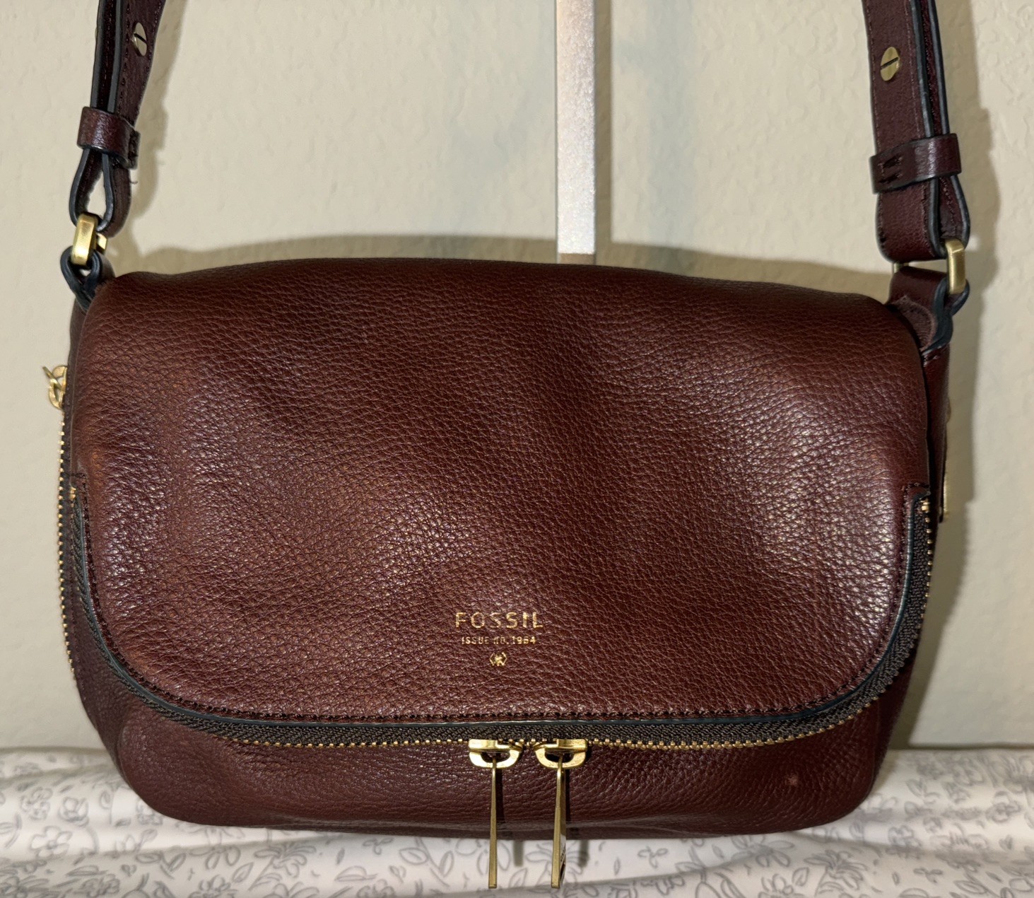 FOSSIL PRESTON - Chocolate Brown Leather Crossbody/Shoulder Bag - Small Flap