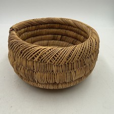 Vintage Handwoven Coiled Pine Needle Basket Handmade 7  Diameter X 3.75  Tall