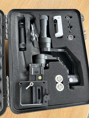Zhiyun Crane V2 3-Axis Handheld Gimbal Stabilizer - Black ~4lb Capacity