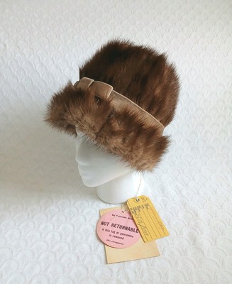 Vintage Genuine Mink Fur Pillbox Hat Velvet Ribbon And  display picture 2