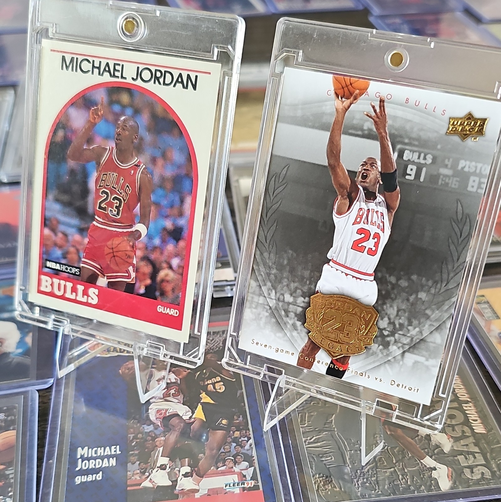 48-Card Vintage NBA Lot 47 Michael Jordan & 1 PSA 7 Scottie Pippen Silver Slam view 21