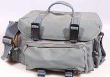 CAMERA BAG W/ STRAPS 11x5.5x7 