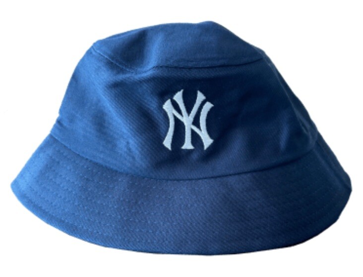 【MLB】Monogram Blue Jacquard Bucket Hat New York Yankees MONOGRAM Classic Reversible Bucket Hat NEW YORK YANKEES