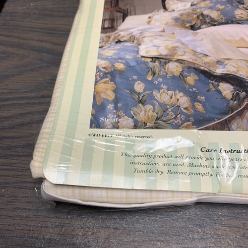 Vintage Fieldcrest Waverly Striate Striped Twin Flat Sheet NOS - Picture 2 of 19