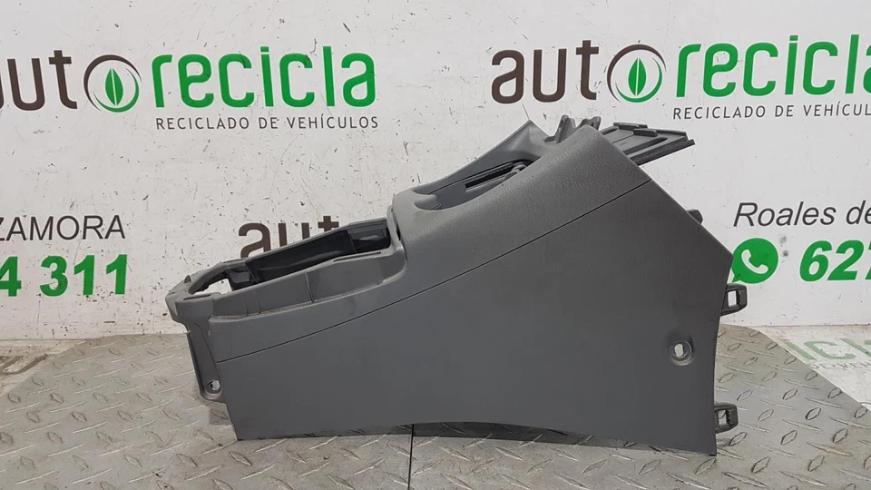 Moldura para TOYOTA RAV4 (A2) 1.8 Luna 2003 266968 - Imagen 3 de 4