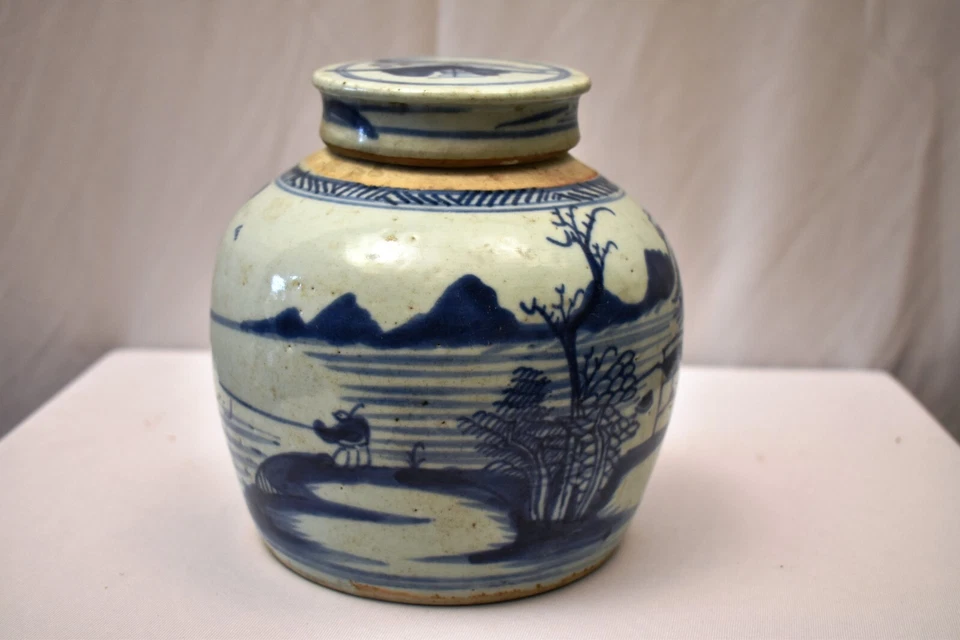 Antiguo tarro chino de cerámica azul y blanco de jengibre con tapa - paisaje oriental Foto 4 de 4