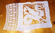 Belle Pièce De Broderie