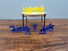 1960  s Roman Toy Soldiers Blue Yellow War Figures : Magazine Ordered Toys RARE