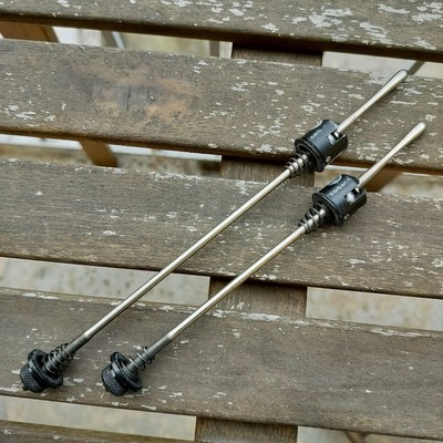 Carbon-Ti Titanium 100/130 rare early version road quick release skewers