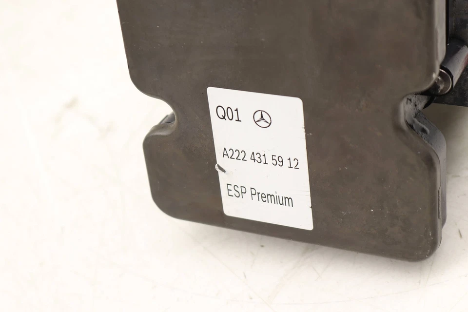 2018-2019 MERCEDES-BENZ S450 - ABS PUMP / Module UNIT 2224315912 - Image 4 of 4