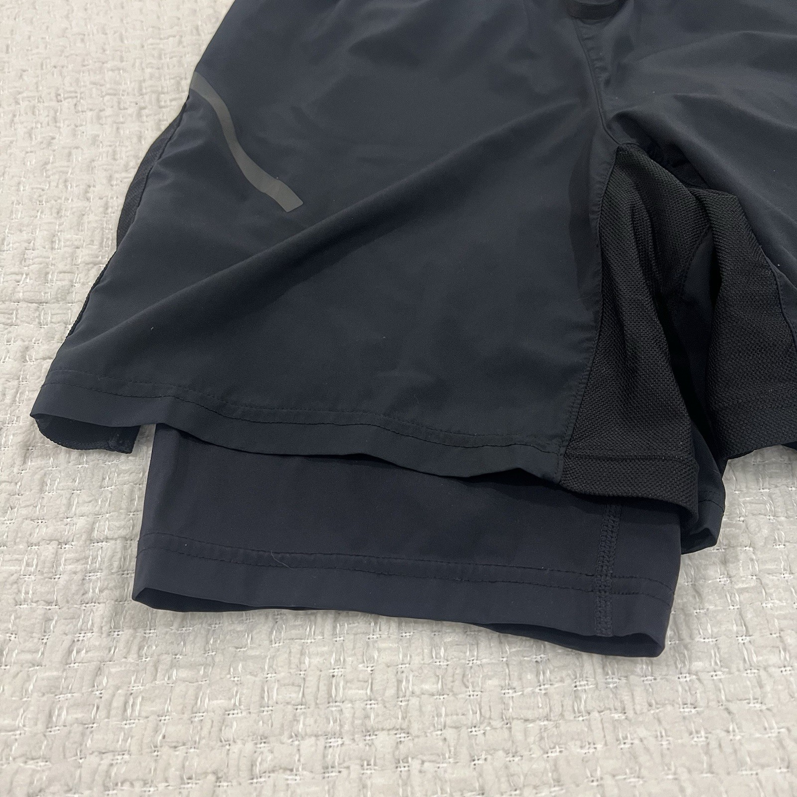 CEP Men’s Medium 2-in-1 Running Shorts Black Olde… - image 2