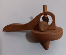 Vintage Wooden Top Spinner Toy Maple Wood Primitive Hand-Made 7"in