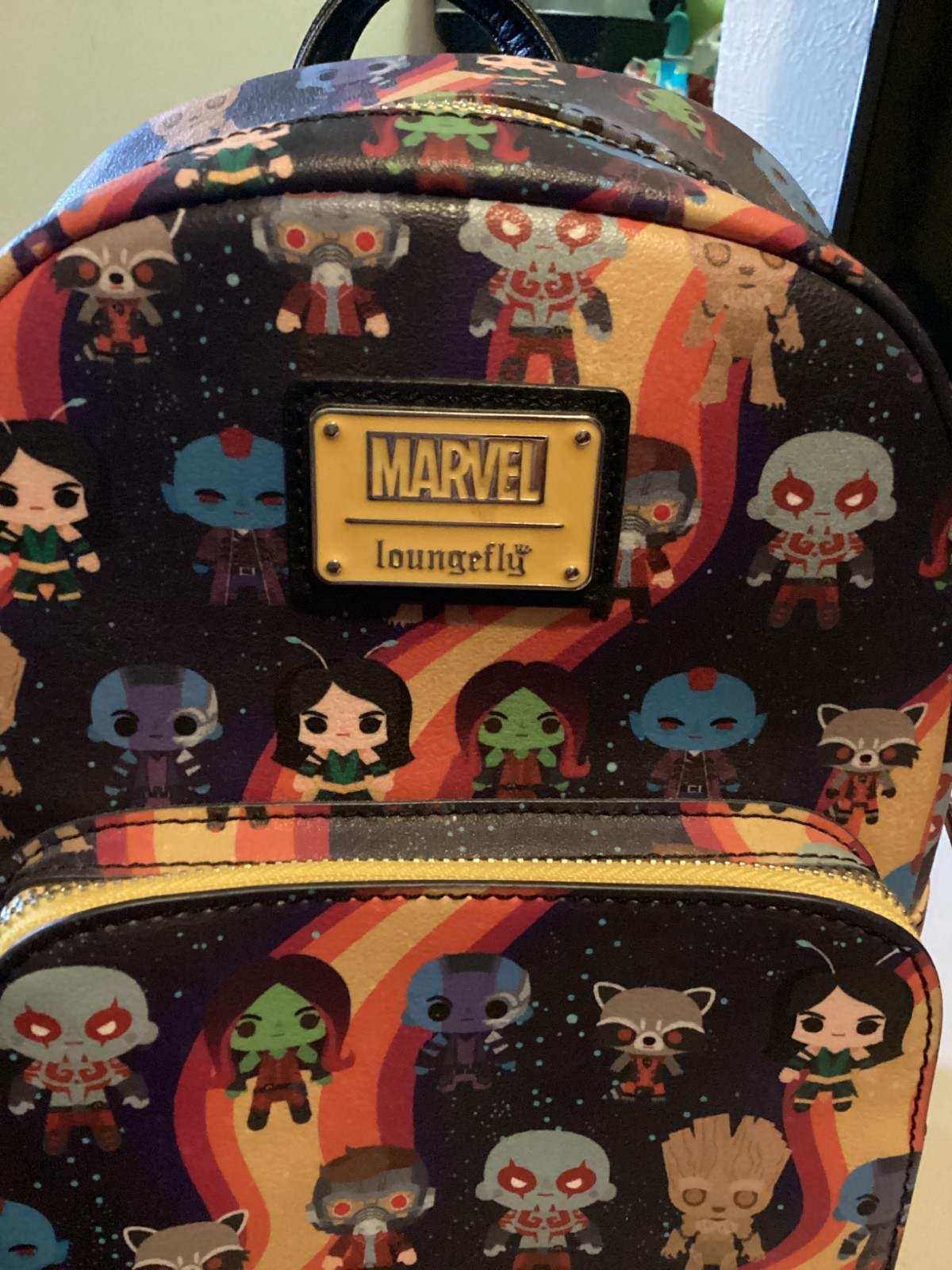 marvel loungefly backpack - image 3