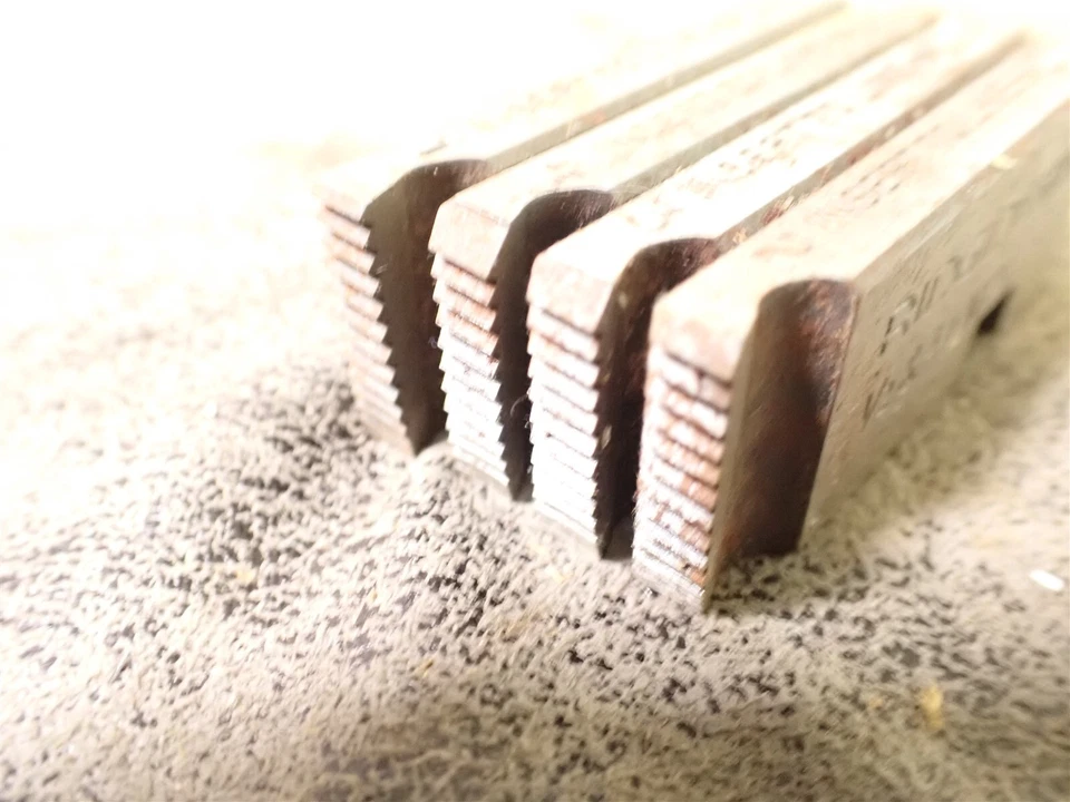 Ridgid 47855 1/2"-3/4" NPSM RH HS Pipe Dies For Universal Heads (BN403) - Image 3 of 4