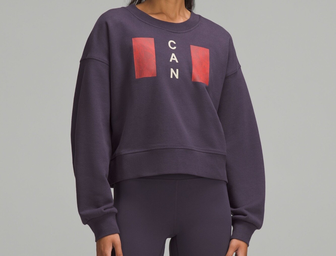 NWT Lululemon Team Canada Perfectly Oversized Cropped Crew *CPC Logo size 6