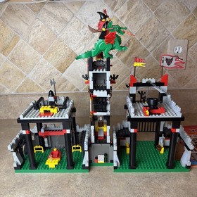 LEGO 6097 Fright Knights: Night Lord&rsquo;s Castle Missing Few Pieces No Box