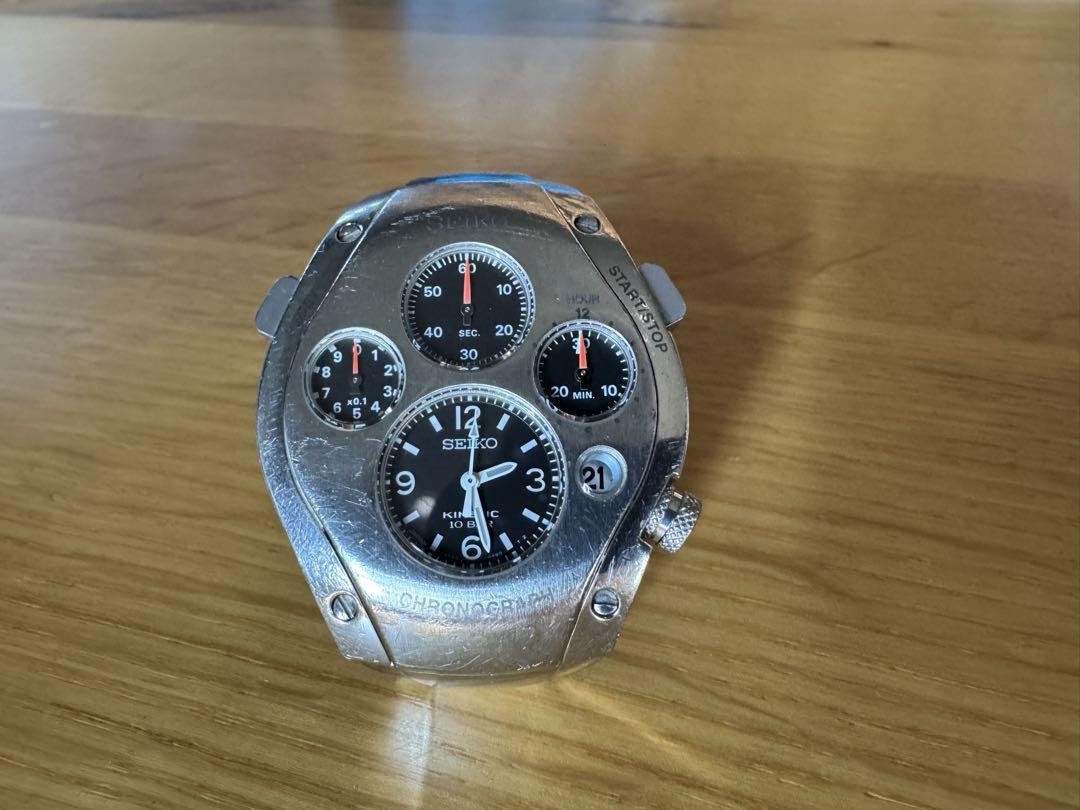 Seiko Sportura Kinetic Chronograph SBCG001 9T82-0A50 Men's Watch