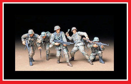 Tamiya 35196 German Front-Line Infantryman Figures 1:35 Scale Kit