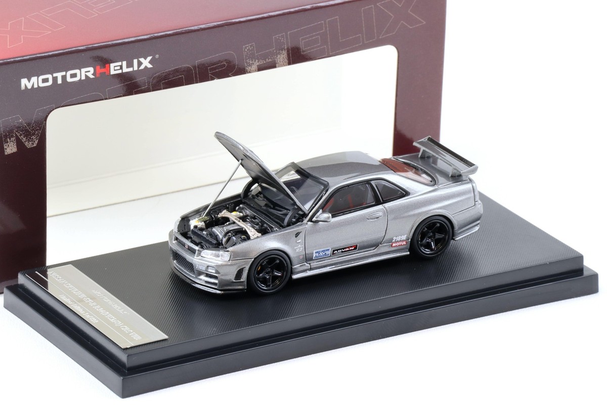 モーターヘリックス MOTORHELIX 1/18 GT-R CRS シルバー MotorHelix 1:18 Nissan Skyline GT-R (R34) NISMO Z-Tune CRS