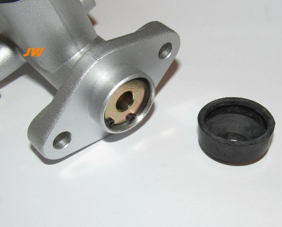 Cilindro maestro de freno OEM para ODES UTV 800 1000 D2, D4, X2, X4, Raider, Dominator Foto 3 de 4