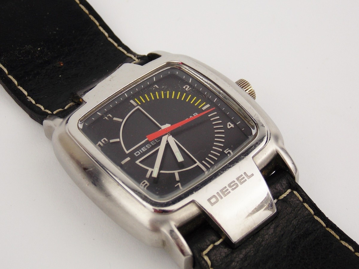 Vintage 1990s DIESEL DZ-4031 Stein Mechanical Gentleman Mens