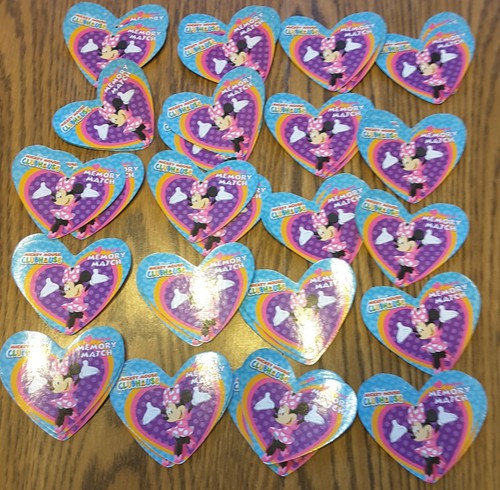 Disney Memory Match Card Game Heart Shape Mickey Mouse Clubhouse Ages 3+ In Tin - Picture 3 of 8